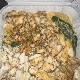 Chicken & crab pasta