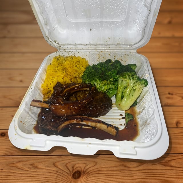 Lamb chop dinner.